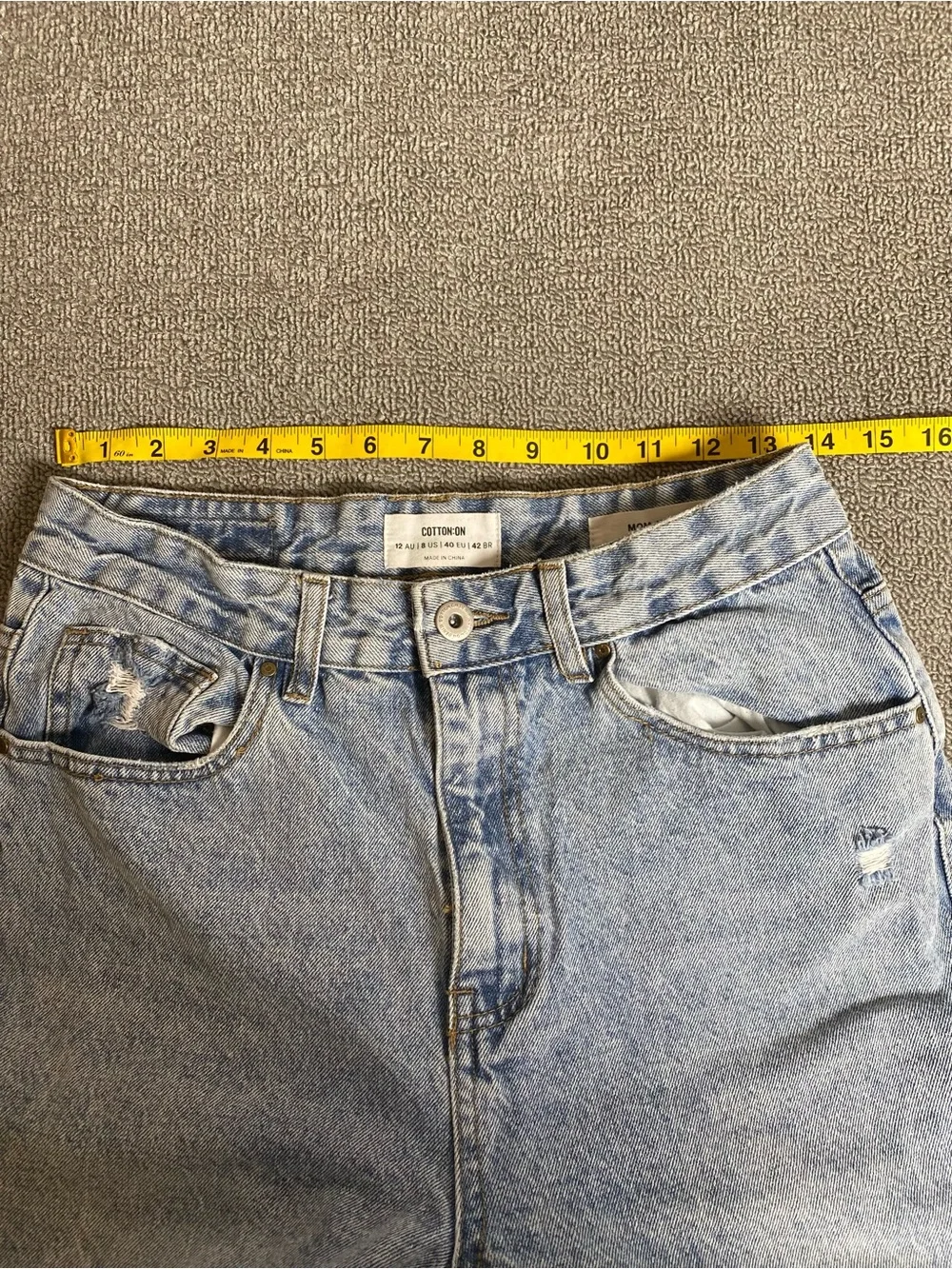 Cotton On Women’s Sz 8 Light Wash Distressed High Waisted Mom Jeans- 100% Cotton